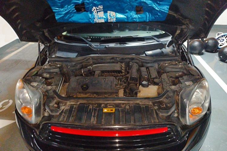 Used MINI Countryman 2011 1.6L ONE Engine Bay