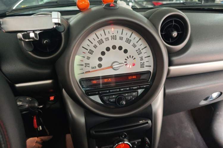 Used MINI Countryman 2011 1.6L COOPER Fun Audio And AC Panel
