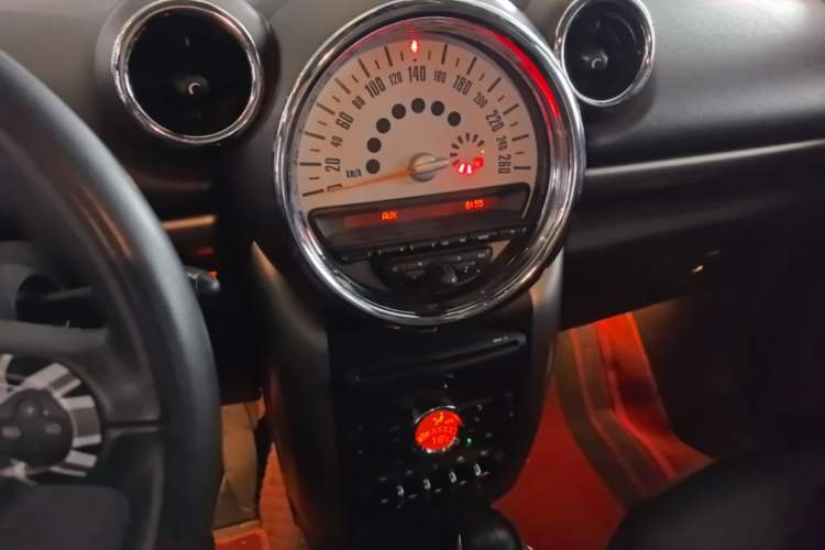 Used MINI Countryman 2011 1.6L COOPER Fun Audio And AC Panel