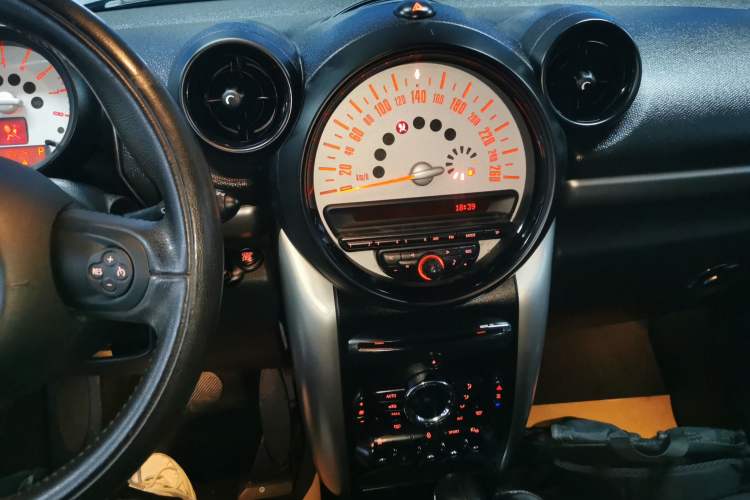 Used MINI Countryman 2011 1.6L COOPER Fun Audio And AC Panel