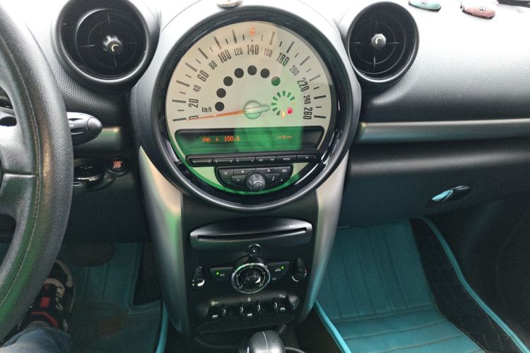 Used MINI Countryman 2011 1.6L ONE Audio And AC Panel