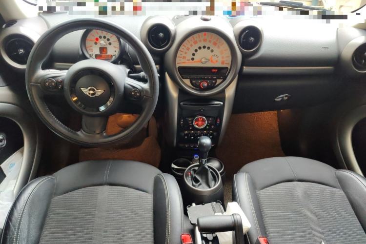 Used MINI Countryman 2011 1.6L COOPER Fun Center Console