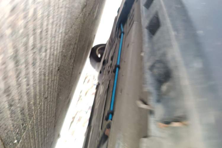 Used MINI Countryman 2011 1.6L COOPER Fun Chassis Front Right