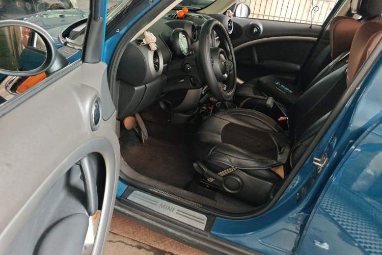 Used MINI Countryman 2011 1.6L COOPER Fun Driver Seat