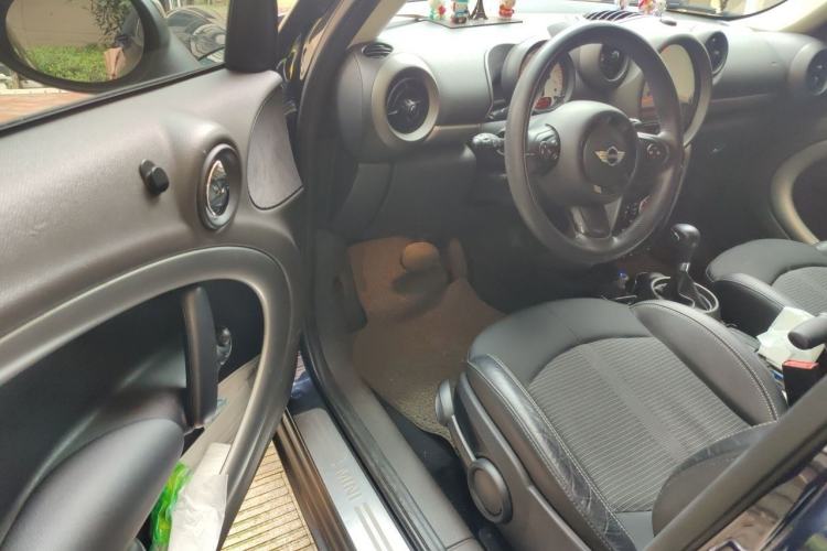 Used MINI Countryman 2011 1.6L COOPER Fun Driver Seat