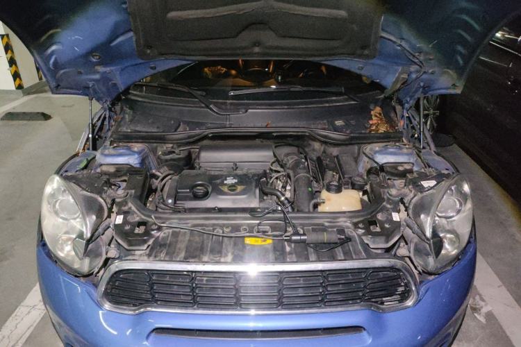 Used MINI Countryman 2011 1.6T COOPER S ALL4 5-seater model Engine Bay