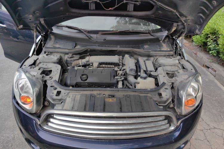 Used MINI Countryman 2011 1.6L ONE Engine Bay