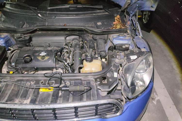 Used MINI Countryman 2011 1.6T COOPER S ALL4 5-seater model Engine Bay Left