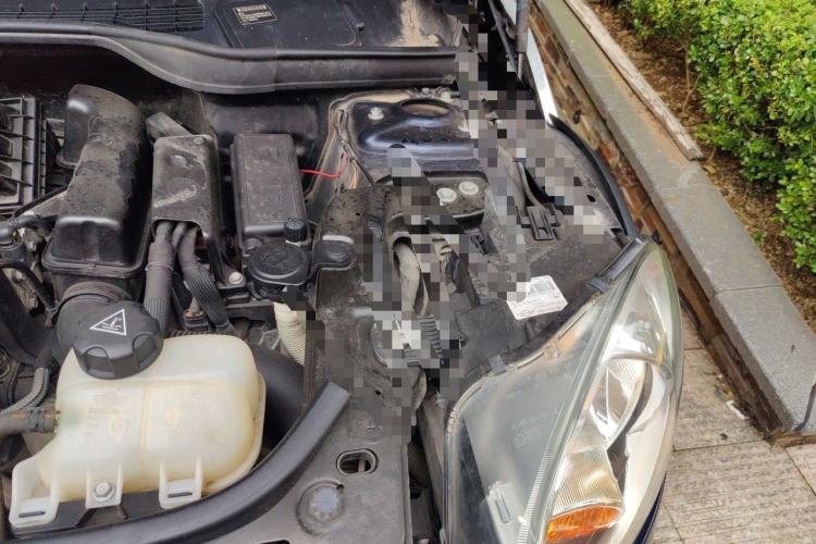 Used MINI Countryman 2011 1.6L COOPER Fun Engine Bay Left