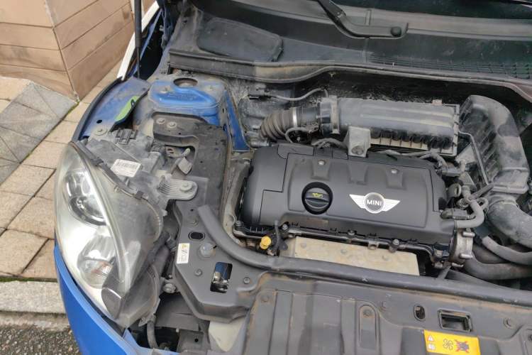 Used MINI Countryman 2011 1.6L COOPER Fun Engine Bay Right