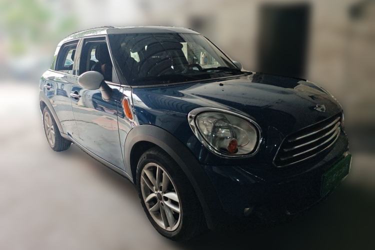 Used MINI Countryman 2011 1.6L COOPER Fun Front Right 45 Deg
