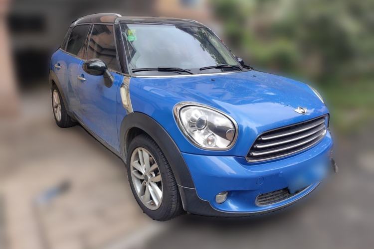 Used MINI Countryman 2011 1.6L COOPER Fun Front Right 45 Deg