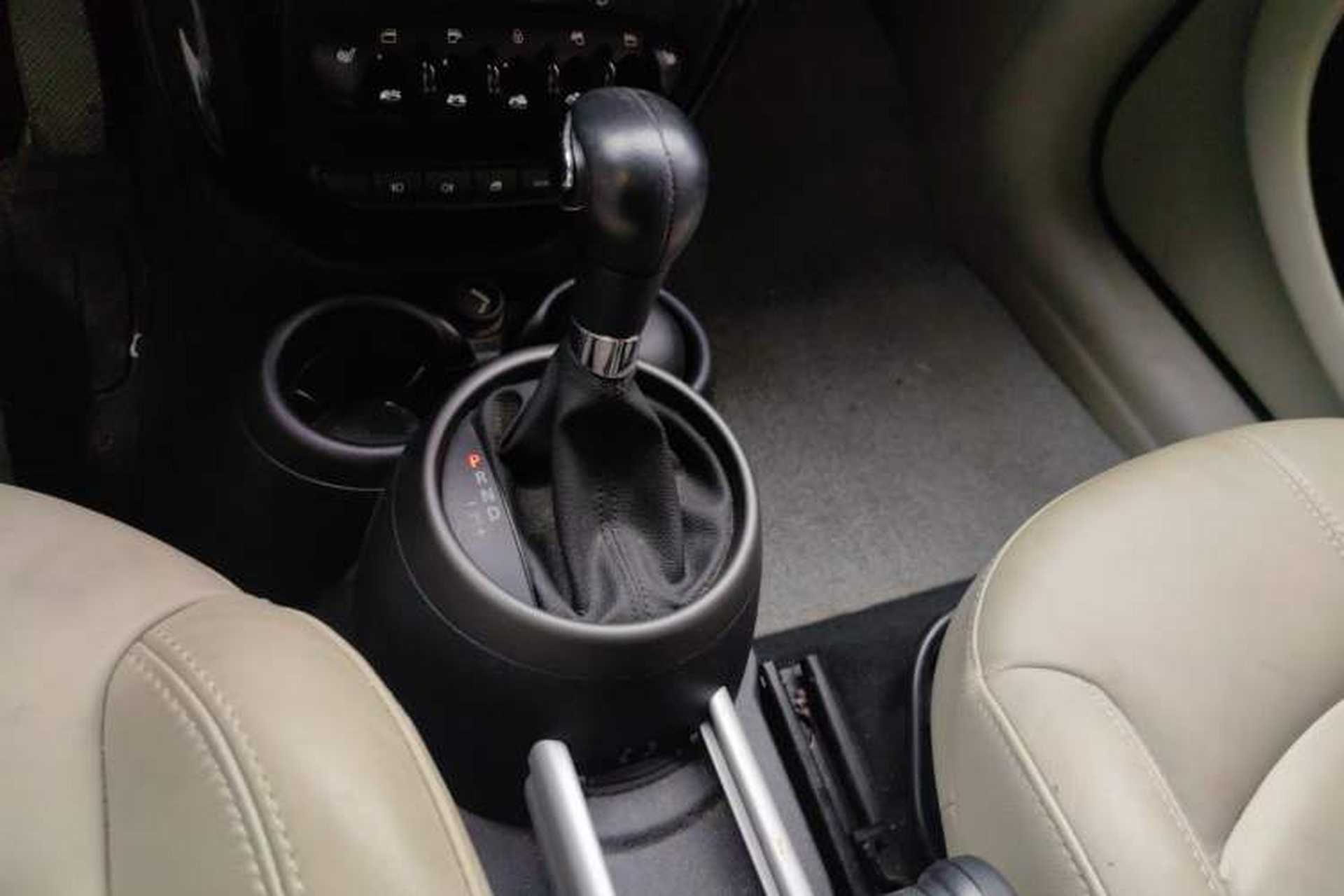 Used MINI Countryman 2011 1.6L COOPER Fun Gear Lever