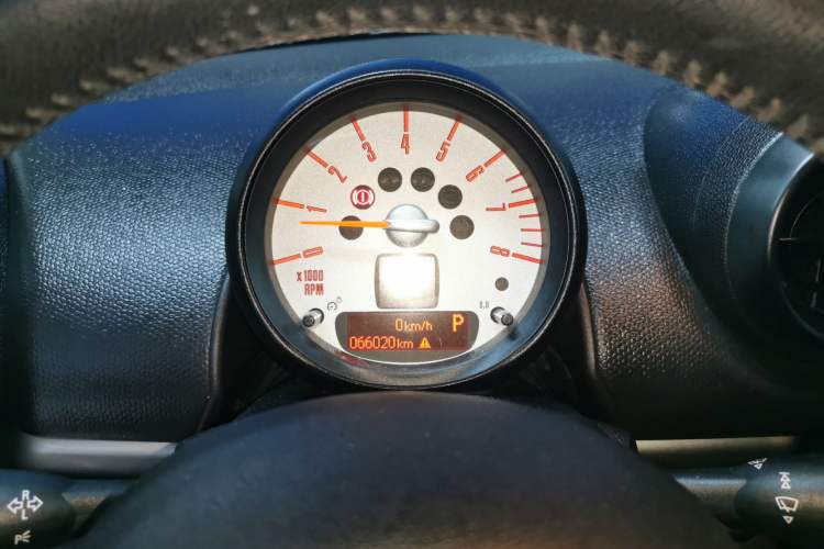 Used MINI Countryman 2011 1.6L COOPER Fun Instrument Cluster