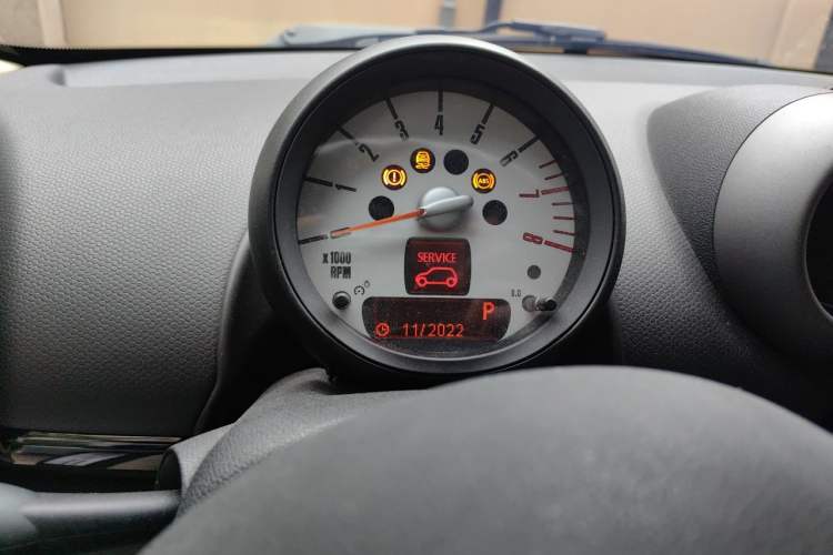 Used MINI Countryman 2011 1.6L COOPER Fun Instrument Cluster