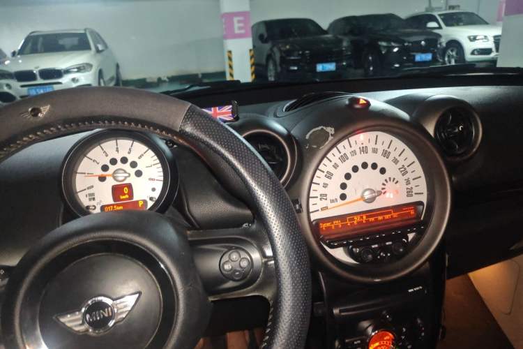 Used MINI Countryman 2011 1.6L COOPER Excitement Instrument Cluster