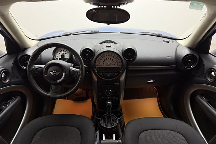 Used MINI Countryman 2011 1.6L ONE Interior 1