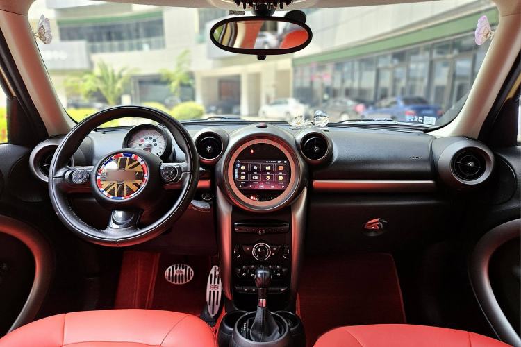 Used MINI Countryman 2011 1.6L ONE Interior 2