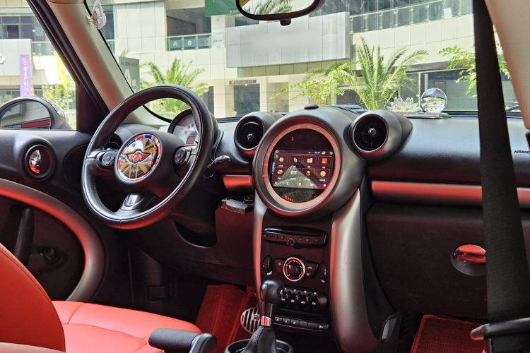 Used MINI Countryman 2011 1.6L ONE Interior 7