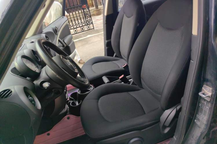 Used MINI Countryman 2011 1.6L ONE Left Front Seat