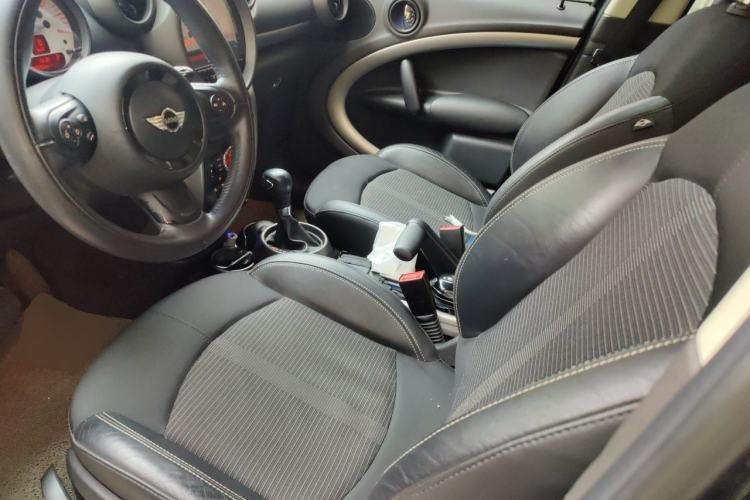 Used MINI Countryman 2011 1.6L COOPER Fun Left Front Seat