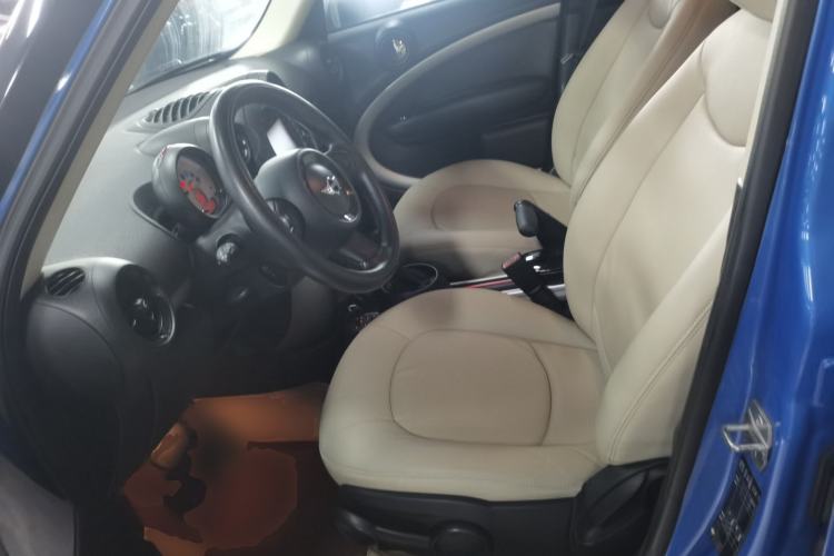 Used MINI Countryman 2011 1.6L ONE Left Front Seat