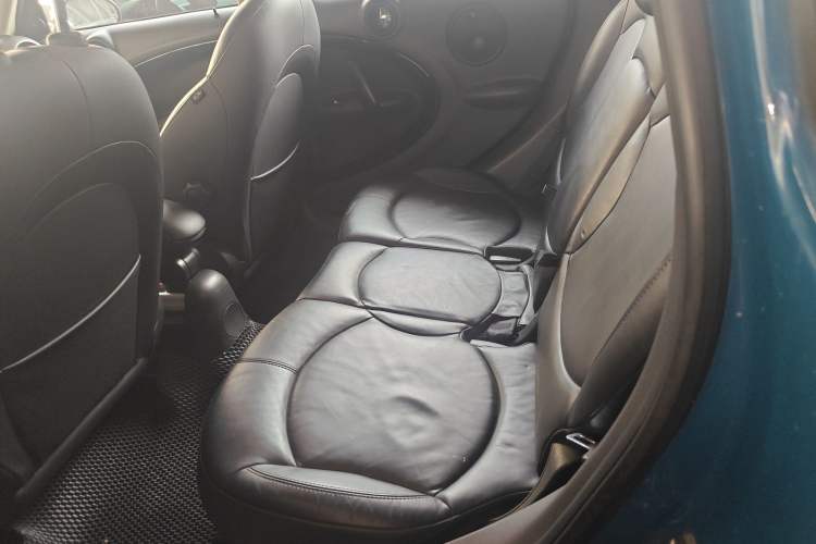 Used MINI Countryman 2011 1.6L COOPER Excitement Left Rear Seat