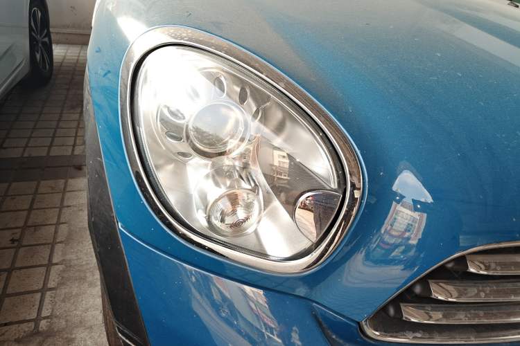 Used MINI Countryman 2011 1.6L COOPER Excitement Right Front Headlight