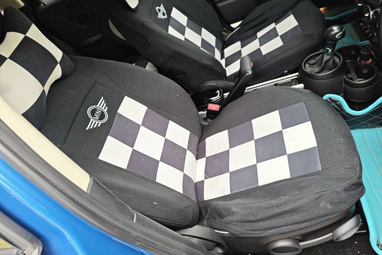 Used MINI Countryman 2011 1.6L ONE Right Front Seat