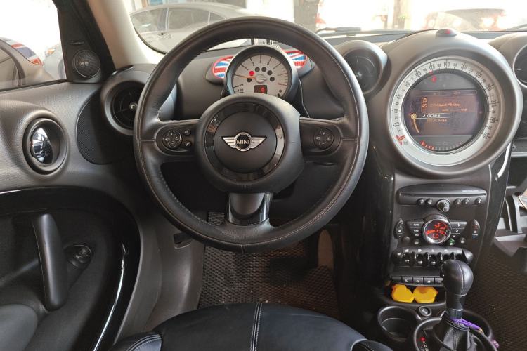 Used MINI Countryman 2011 1.6L COOPER Excitement Steering Wheel