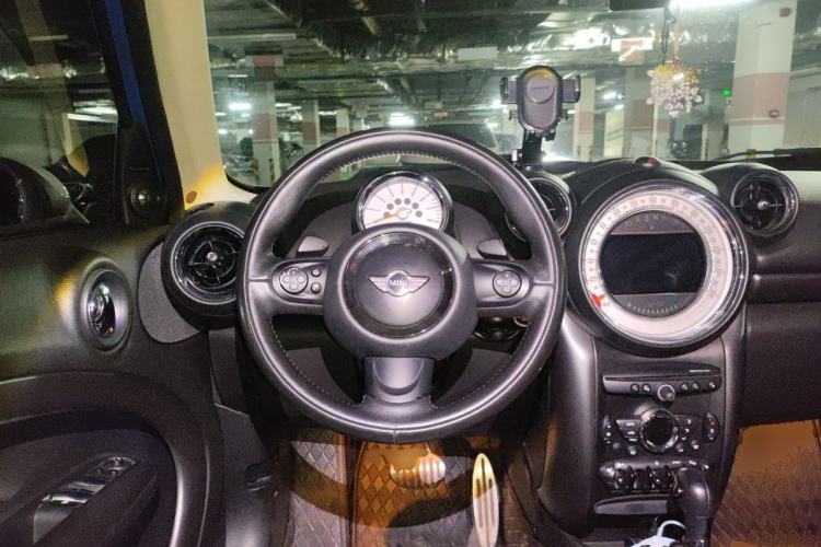 Used MINI Countryman 2011 1.6T COOPER S ALL4 5-seater model Steering Wheel