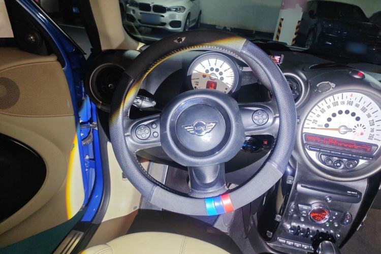 Used MINI Countryman 2011 1.6L COOPER Excitement Steering Wheel