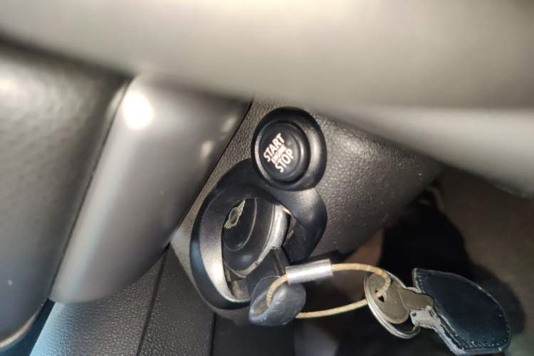 Used MINI Countryman 2011 1.6L COOPER Fun Vehicle Key