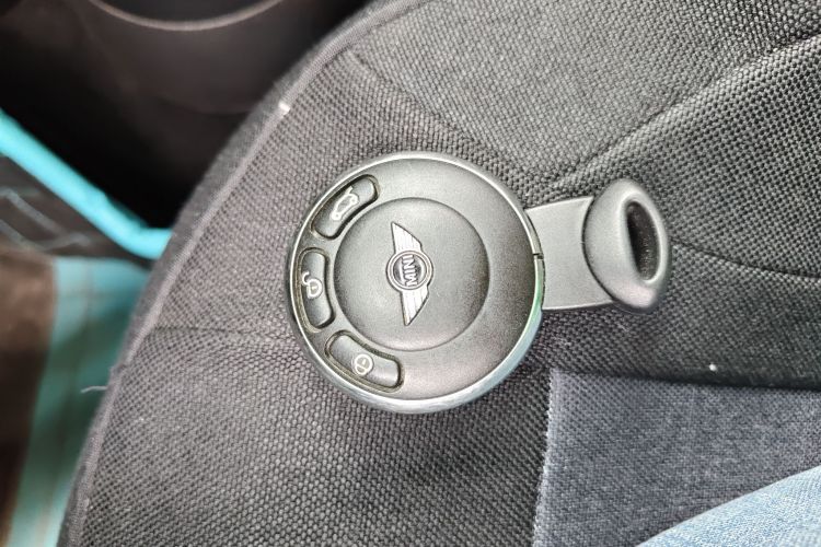 Used MINI Countryman 2011 1.6L ONE Vehicle Key