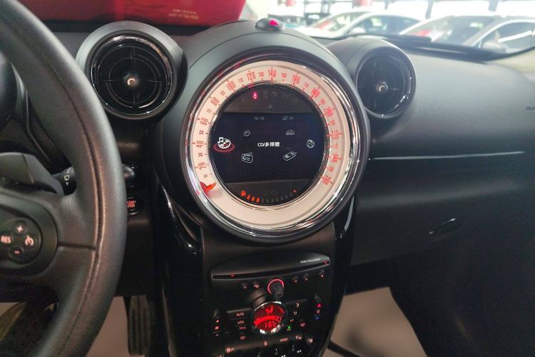 Used MINI Countryman 2011 1.6T COOPER S ALL4 5-seater model Audio And AC Panel