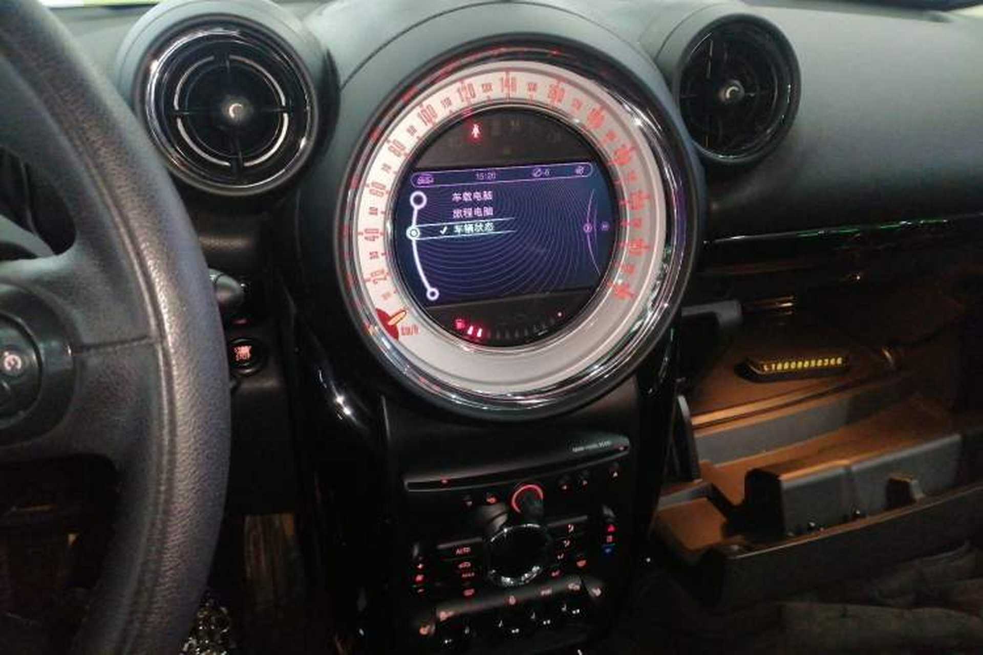 Used MINI Countryman 2011 1.6T COOPER S ALL4 5-seater model Audio And AC Panel