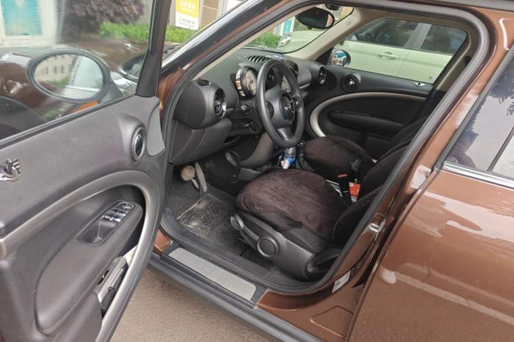 Used MINI Countryman 2011 1.6L ONE Driver Seat