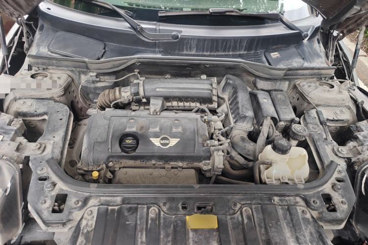 Used MINI Countryman 2011 1.6L ONE Engine Bay