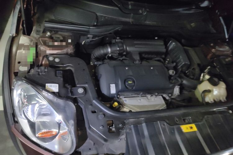 Used MINI Countryman 2011 1.6L ONE Engine Bay Right