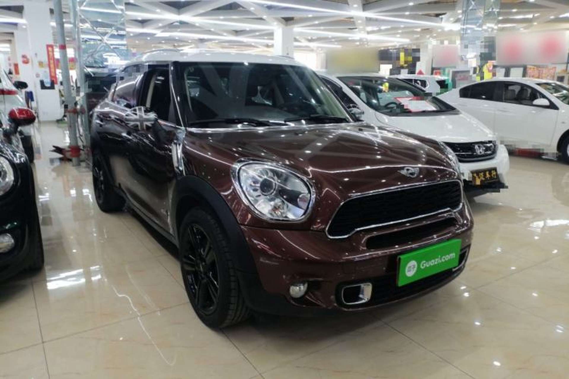 Used MINI Countryman 2011 1.6T COOPER S ALL4 5-seater model Front Right 45 Deg