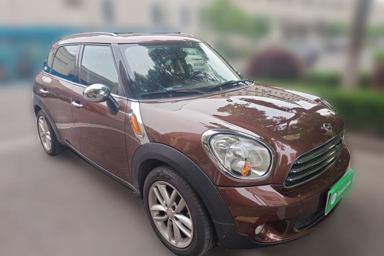 Used MINI Countryman 2011 1.6L ONE Front Right 45 Deg