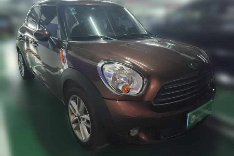 Used MINI Countryman 2011 1.6L ONE Front Right 45 Deg