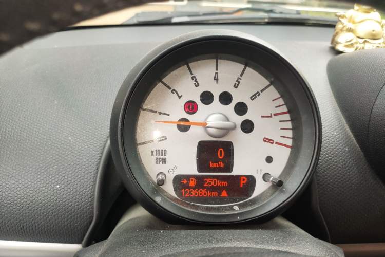 Used MINI Countryman 2011 1.6L COOPER Fun Instrument Cluster