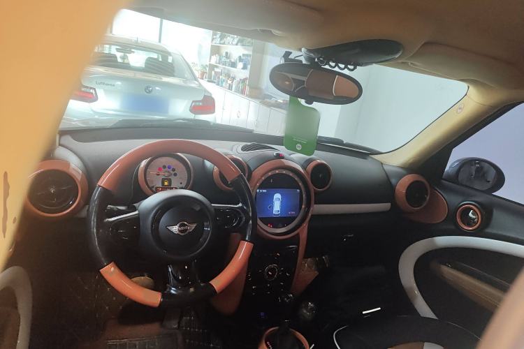 Used MINI Countryman 2011 1.6L ONE Interior 2
