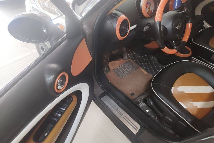 Used MINI Countryman 2011 1.6L ONE Interior 3