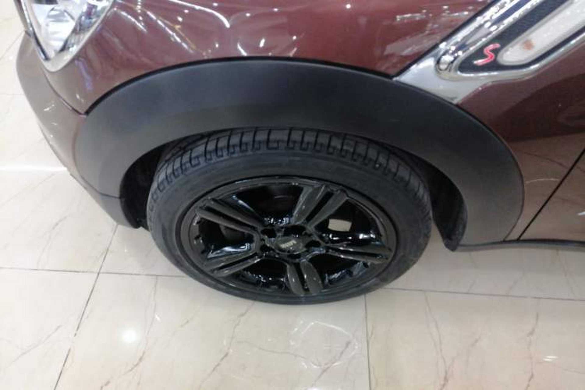 Used MINI Countryman 2011 1.6T COOPER S ALL4 5-seater model Left Front Wheel Hub