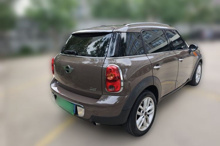 Used MINI Countryman  Rear Right 45 Deg