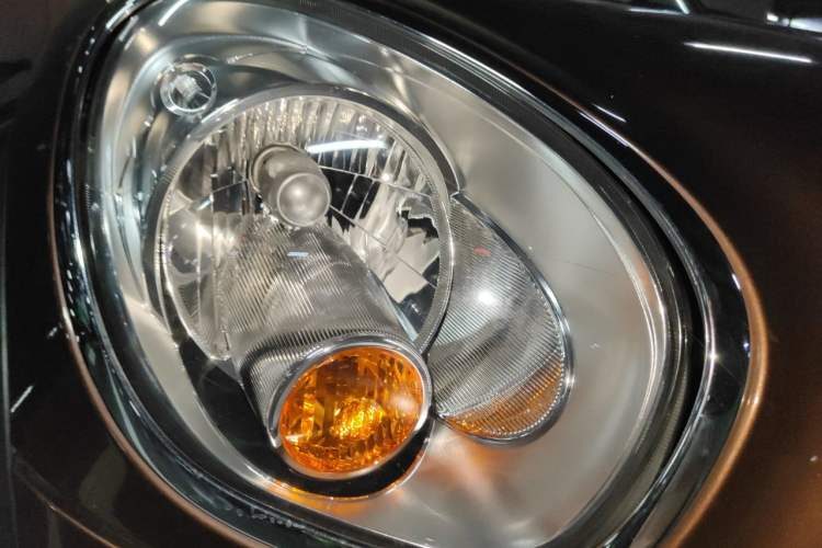 Used MINI Countryman 2011 1.6L ONE Right Front Headlight