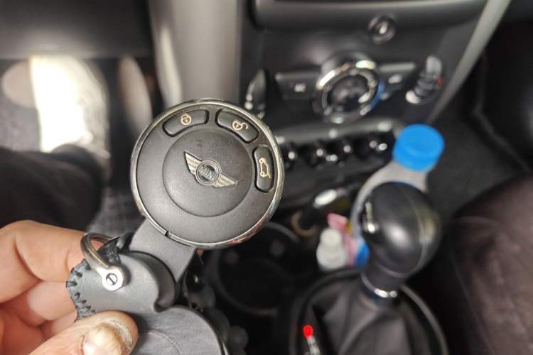 Used MINI Countryman 2011 1.6L ONE Vehicle Key