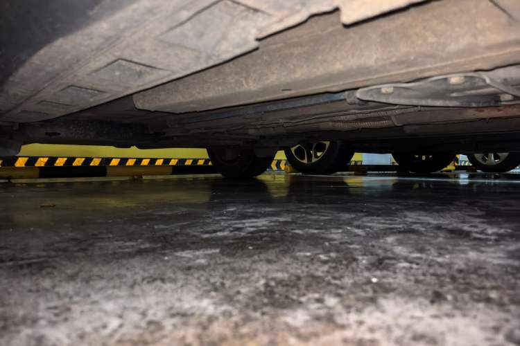 Used MINI Countryman 2011 1.6L COOPER Fun Chassis Front Right